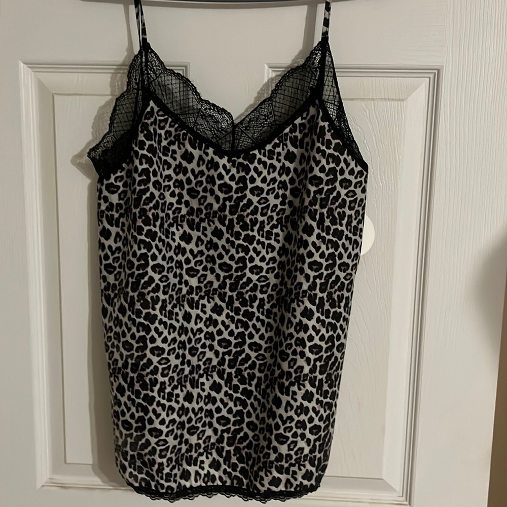 Leopard camisole with lace detail. Boutique purchased. Size Large